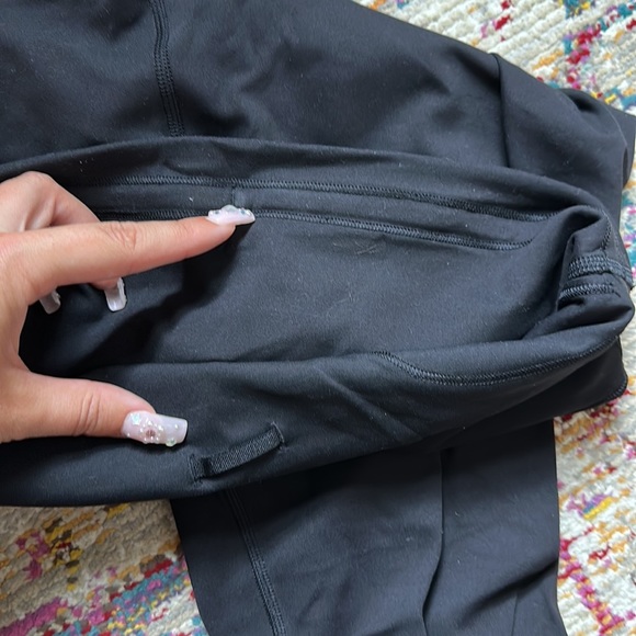 lululemon black wunder train i think no tag size 10 - Picture 3 of 3